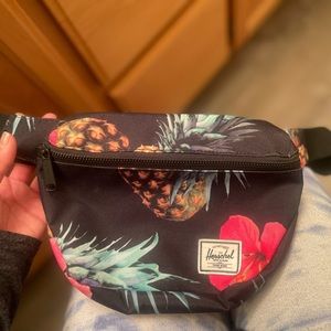 Hershel Belt Bag